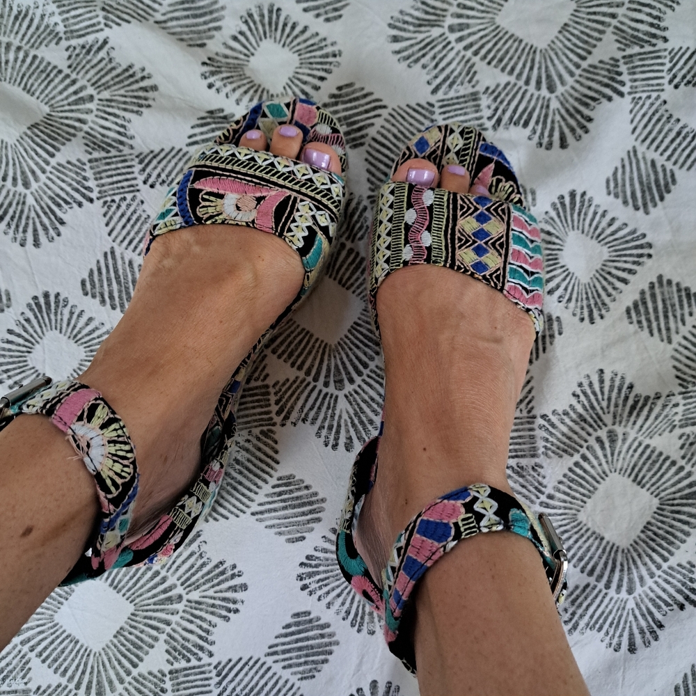River Island Russia Platform Vibrant Folk Art Embroidered Ankle Strap Sandals 8 - Picture 10 of 14